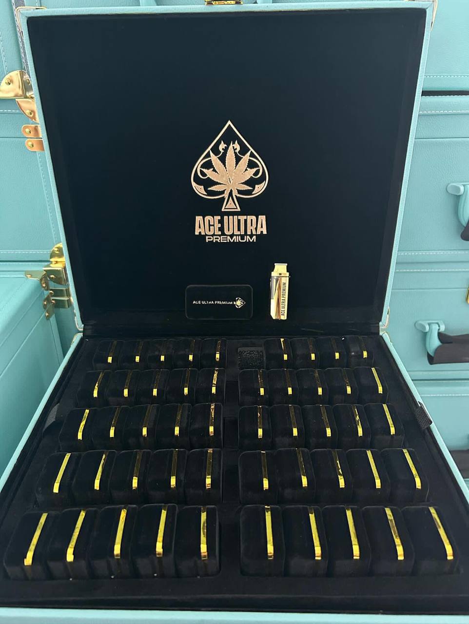 Ace Ultra Premium Carts Box